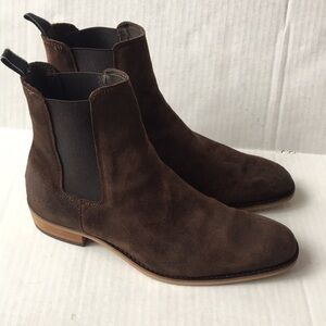 NWOB Shoe The Bear Dev Suede Chelsea Boot